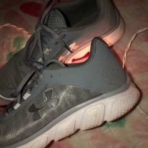 Under armor shoes